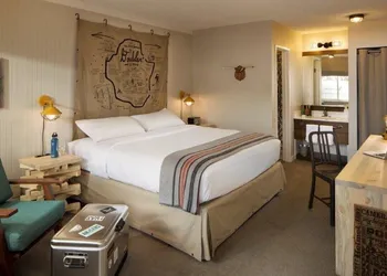 Basecamp Boulder hotel thumbnail 8