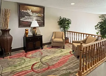 Quality Inn Mitchell I-90 hotel thumbnail 6
