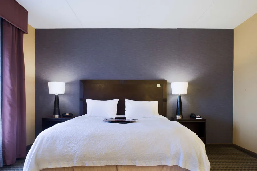 Hampton Inn & Suites Vineland hotel detail image 2