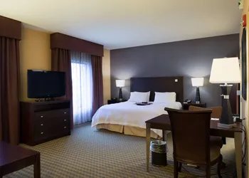 Hampton Inn & Suites Vineland hotel thumbnail 4