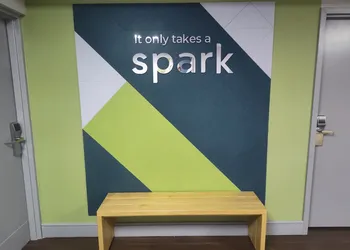 Spark by Hilton Stevensville hotel thumbnail 6