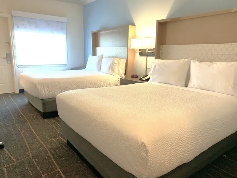 Holiday Inn Victoria Elk Lake by IHG hotel detail image 6