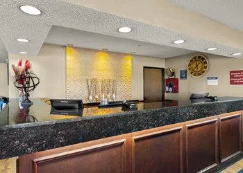 Best Western Lakewood Inn hotel thumbnail 2