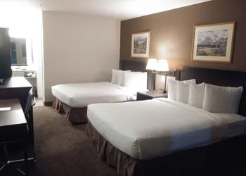 Sugarloaf Mt Motel hotel thumbnail 6