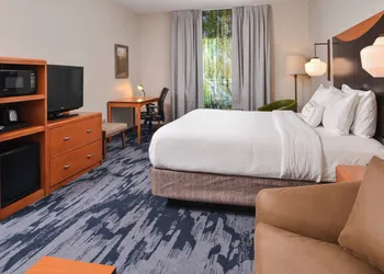 Fairfield Inn & Suites by Marriott Ocala hotel thumbnail 6