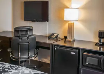 Sleep Inn & Suites Medical Center hotel thumbnail 8