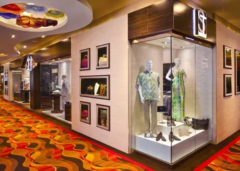 Golden Nugget Biloxi hotel thumbnail 2
