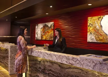 Golden Nugget Biloxi hotel thumbnail 3