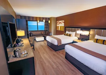 Golden Nugget Biloxi hotel thumbnail 7