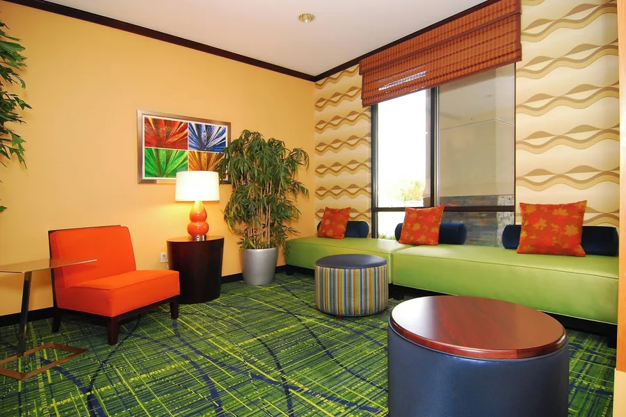 Fairfield Inn & Suites by Marriott Tehachapi hotel detail image 2
