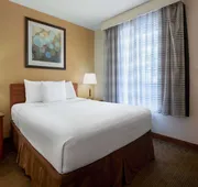 Days Inn by Wyndham Encinitas Moonlight Beach hotel detail image 3
