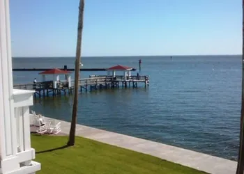 Lighthouse Inn At Aransas Bay hotel thumbnail 8
