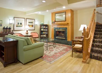 Country Inn & Suites by Radisson, Mankato Hotel and Conference Center, MN hotel thumbnail 2