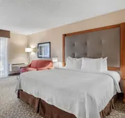 Best Western Plus Oak Harbor Hotel & Conference Center hotel detail image 5