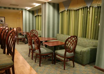 Hampton Inn Brentwood hotel thumbnail 7