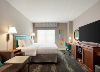 Hampton Inn Deadwood at Tin Lizzie Gaming Resort hotel thumbnail 8