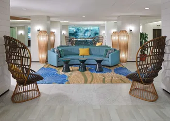OUTRIGGER Waikiki Beachcomber Hotel hotel thumbnail 3