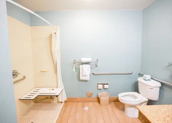 Best Western Plus Wasco Inn & Suites hotel thumbnail 6