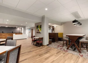 Hampton Inn Starkville Mississippi State University hotel thumbnail 2