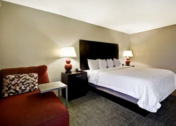 Hampton Inn Starkville Mississippi State University hotel thumbnail 5