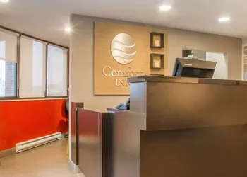 Comfort Inn South hotel thumbnail 3