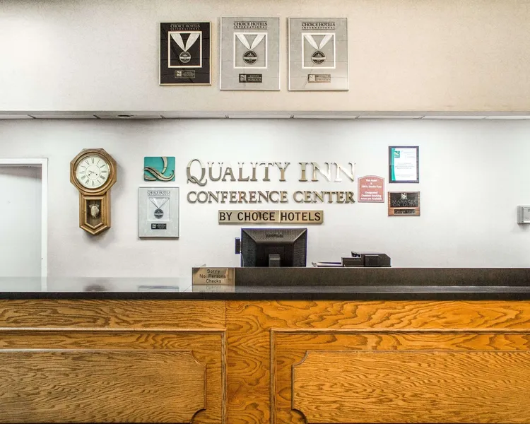 Quality Inn & Conference Center Franklin Downtown hotel detail image 2