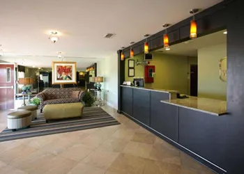 Best Western Zachary Inn hotel thumbnail 3