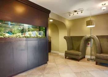 Best Western Zachary Inn hotel thumbnail 5
