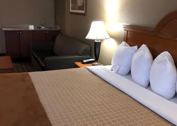 Best Western Zachary Inn hotel thumbnail 6
