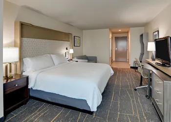 Holiday Inn Mobile - Airport by IHG hotel thumbnail 7