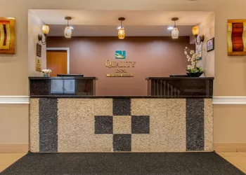 Quality Inn Bloomington near University hotel thumbnail 4