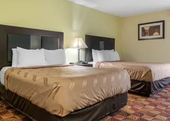 Quality Inn Bloomington near University hotel thumbnail 7