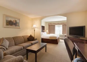 Border Inn and Suites Lloydminster hotel thumbnail 5