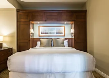 Chateau Beauvallon hotel thumbnail 6