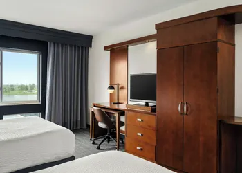 Courtyard by Marriott Evansville East hotel thumbnail 8