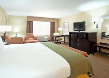 Holiday Inn Express & Suites Nogales by IHG hotel thumbnail 4