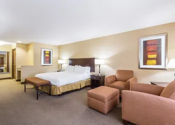 Holiday Inn Express & Suites Nogales by IHG hotel thumbnail 8