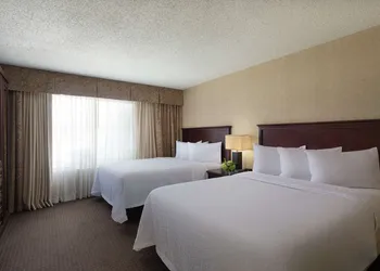 Embassy Suites Lubbock hotel thumbnail 8