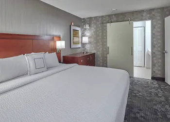 Courtyard by Marriott Eugene Springfield hotel thumbnail 7