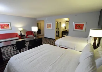 Hampton Inn & Suites Albany At Albany Mall hotel thumbnail 8