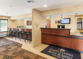 Cobblestone Hotel & Suites - Knoxville hotel thumbnail 4