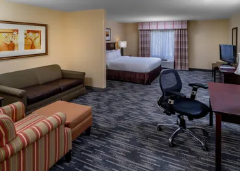 Country Inn & Suites by Radisson, Princeton, WV hotel thumbnail 5