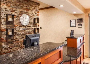 Comfort Inn & Suites Grinnell near I-80 hotel thumbnail 3