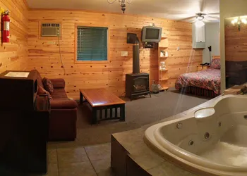 Bay Motel hotel thumbnail 8