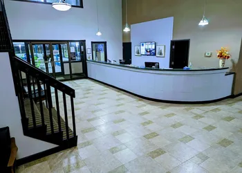 Woodfield Inn and Suites hotel thumbnail 2