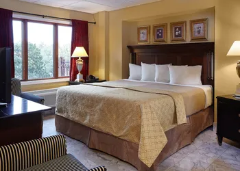 Ocean Inn and Suites hotel thumbnail 6