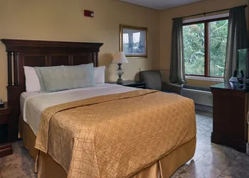 Ocean Inn and Suites hotel thumbnail 7