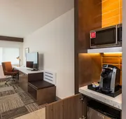 Hilton Garden Inn Davis Downtown hotel detail image 3