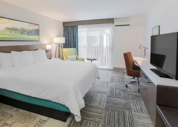 Hilton Garden Inn Davis Downtown hotel thumbnail 6