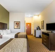 Spark by Hilton Shawnee hotel detail image 7